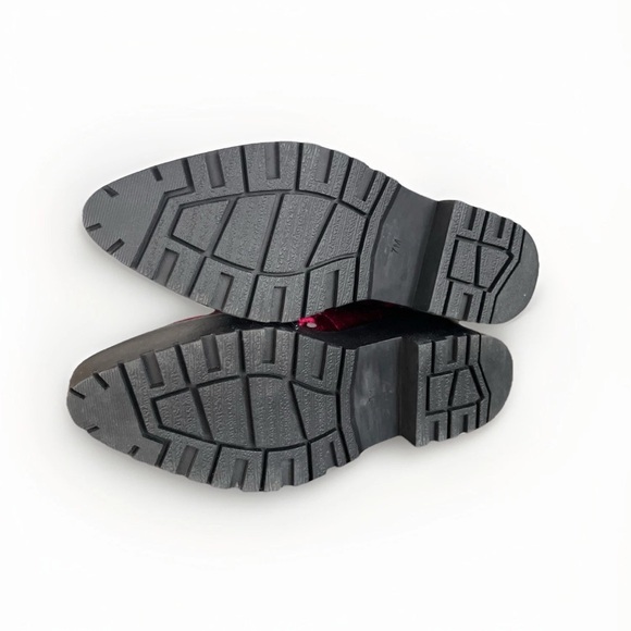 Wine Sin-Struck Strides Velvet Burgundy Combat Boots 7M - Picture 6 of 8